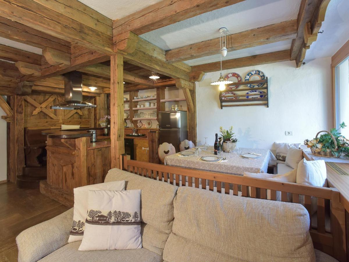 Residence Salvan กอร์วารา อิน บาเดีย ภายนอก รูปภาพ