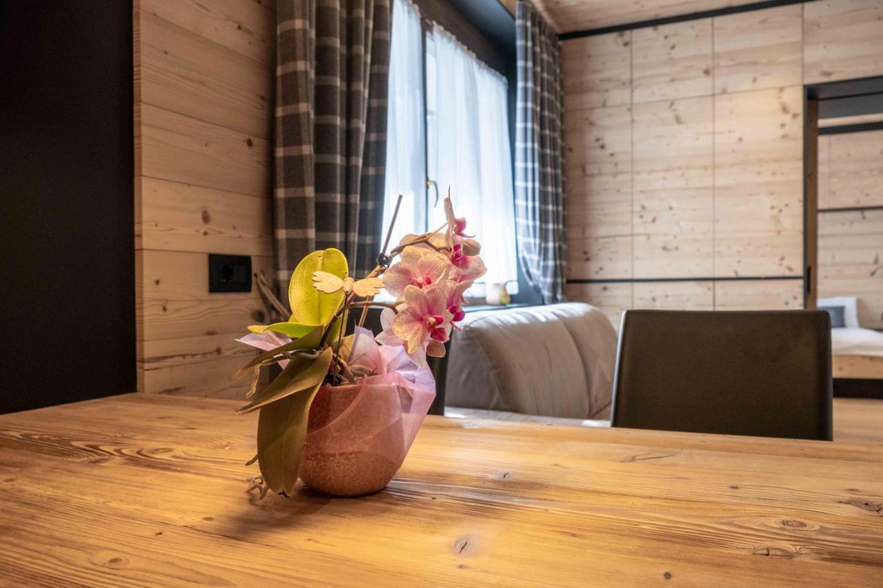 Residence Salvan กอร์วารา อิน บาเดีย ภายนอก รูปภาพ