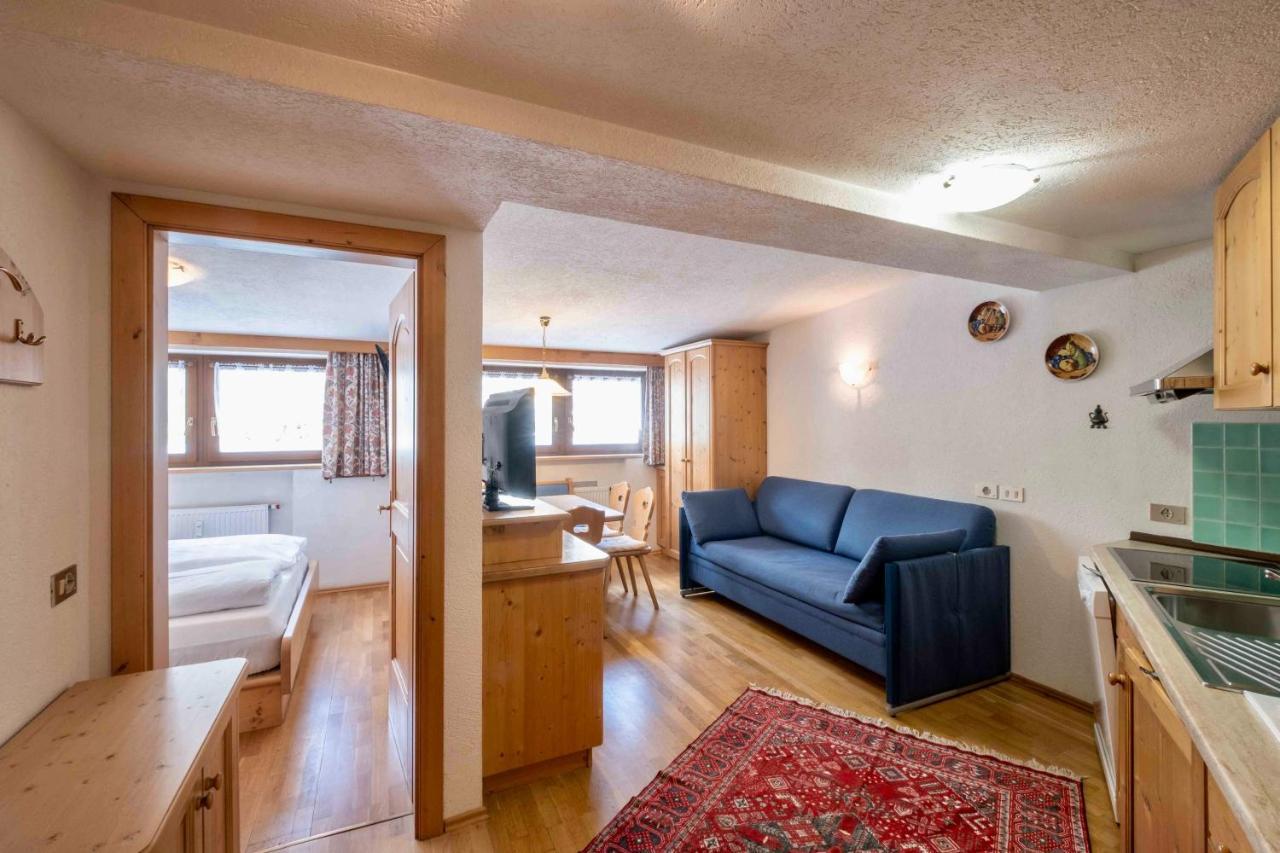 Residence Salvan กอร์วารา อิน บาเดีย ภายนอก รูปภาพ